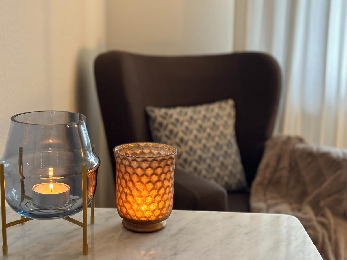 Lesesessel im Schlafzimmer